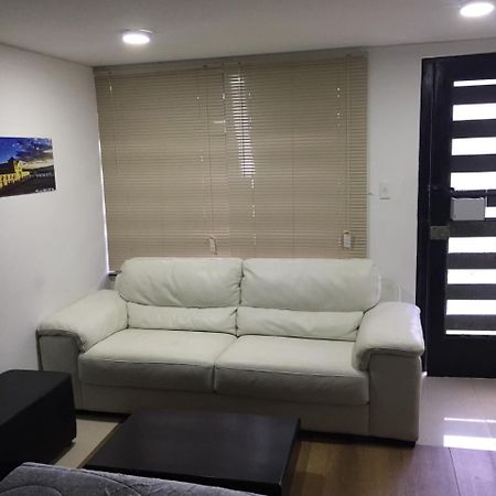 Apta Estudio Bien Ubicado โบโกตา ภายนอก รูปภาพ